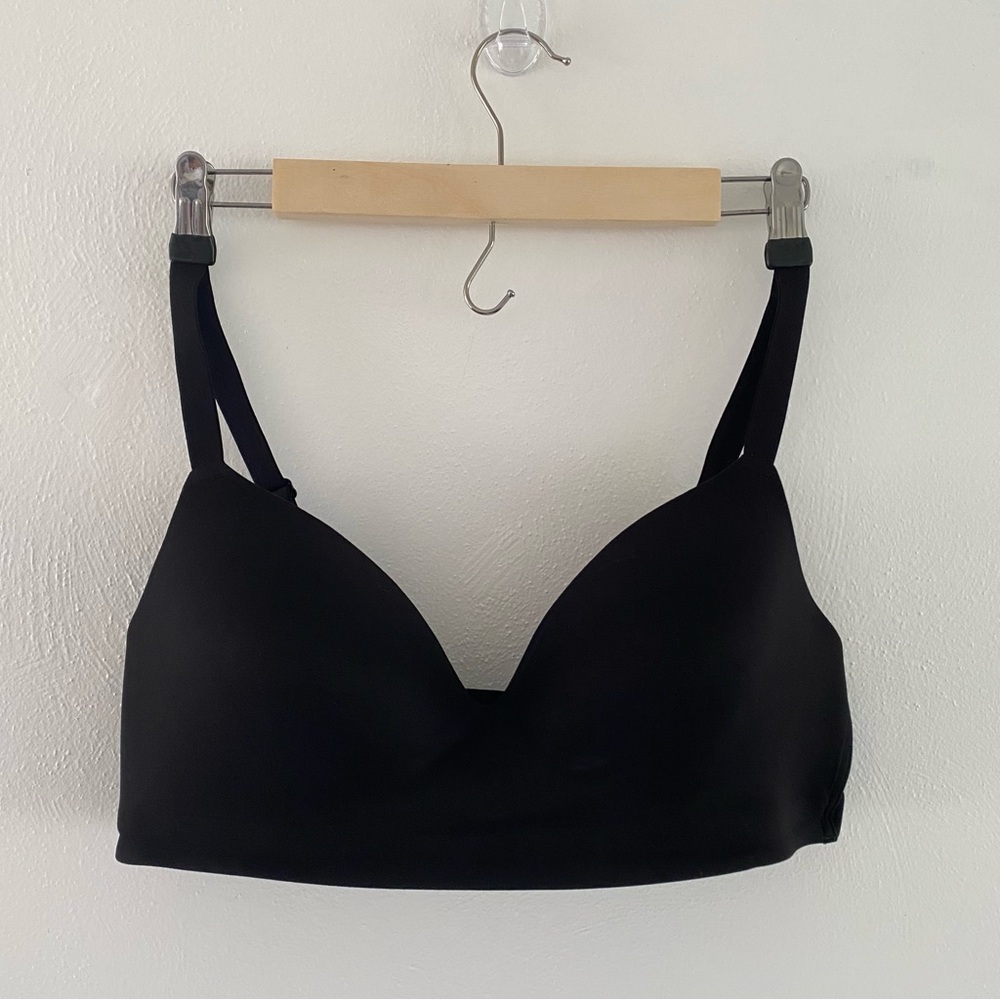 Soma Enbliss Wireless Black Bra 38C